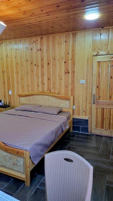 Atoom Lodge Džaraš Exteriér fotografie