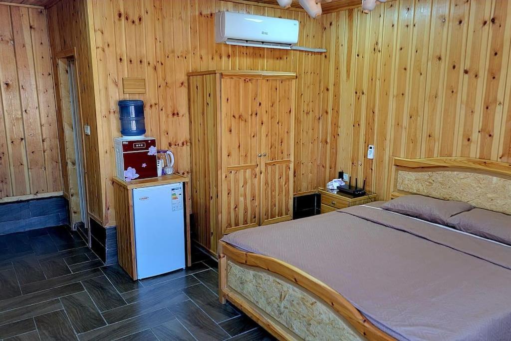 Atoom Lodge Džaraš Exteriér fotografie