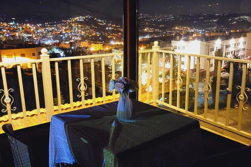 Atoom Lodge Džaraš Exteriér fotografie